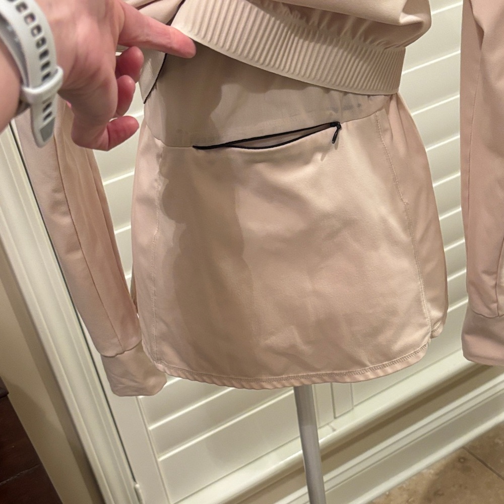 Fabletics Cream Jacket - Picture 4 of 7